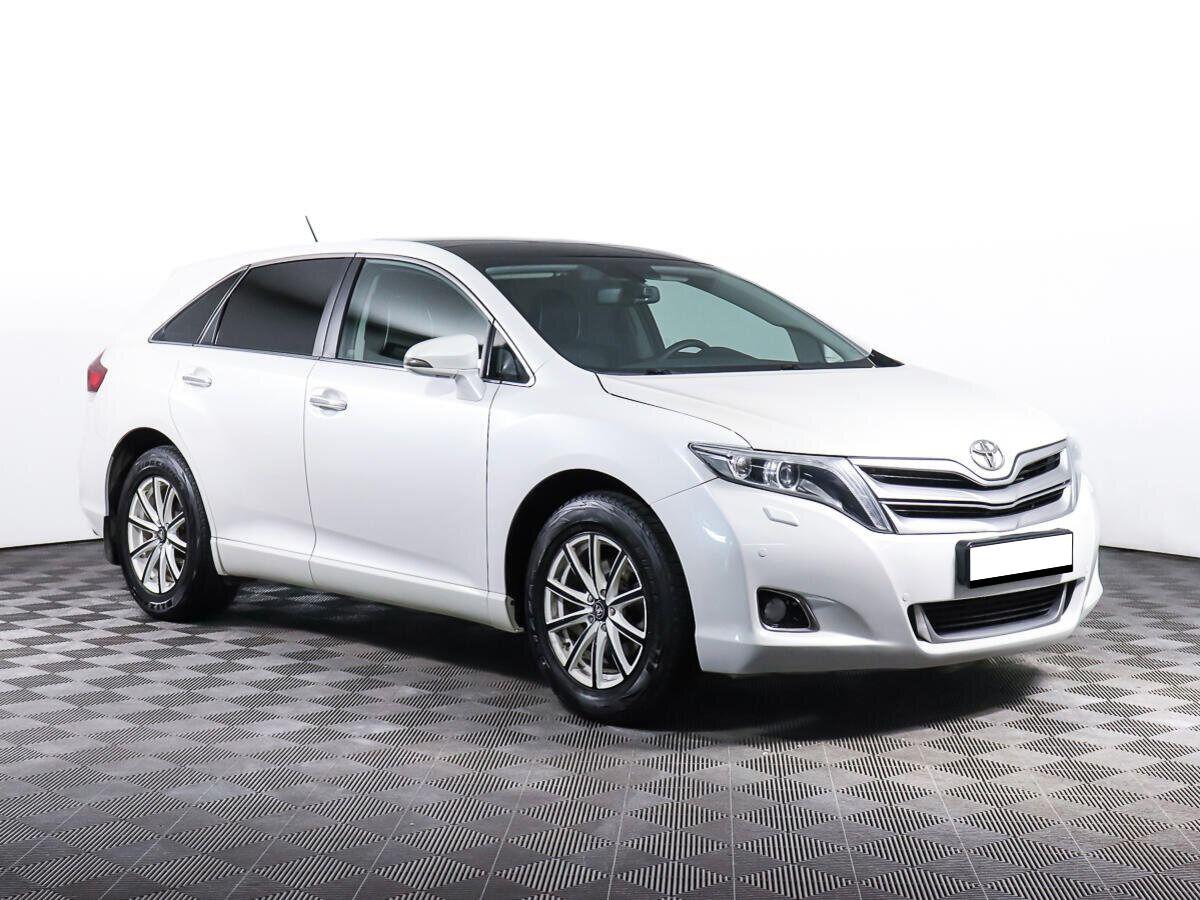 Toyota Venza 2016, белый
