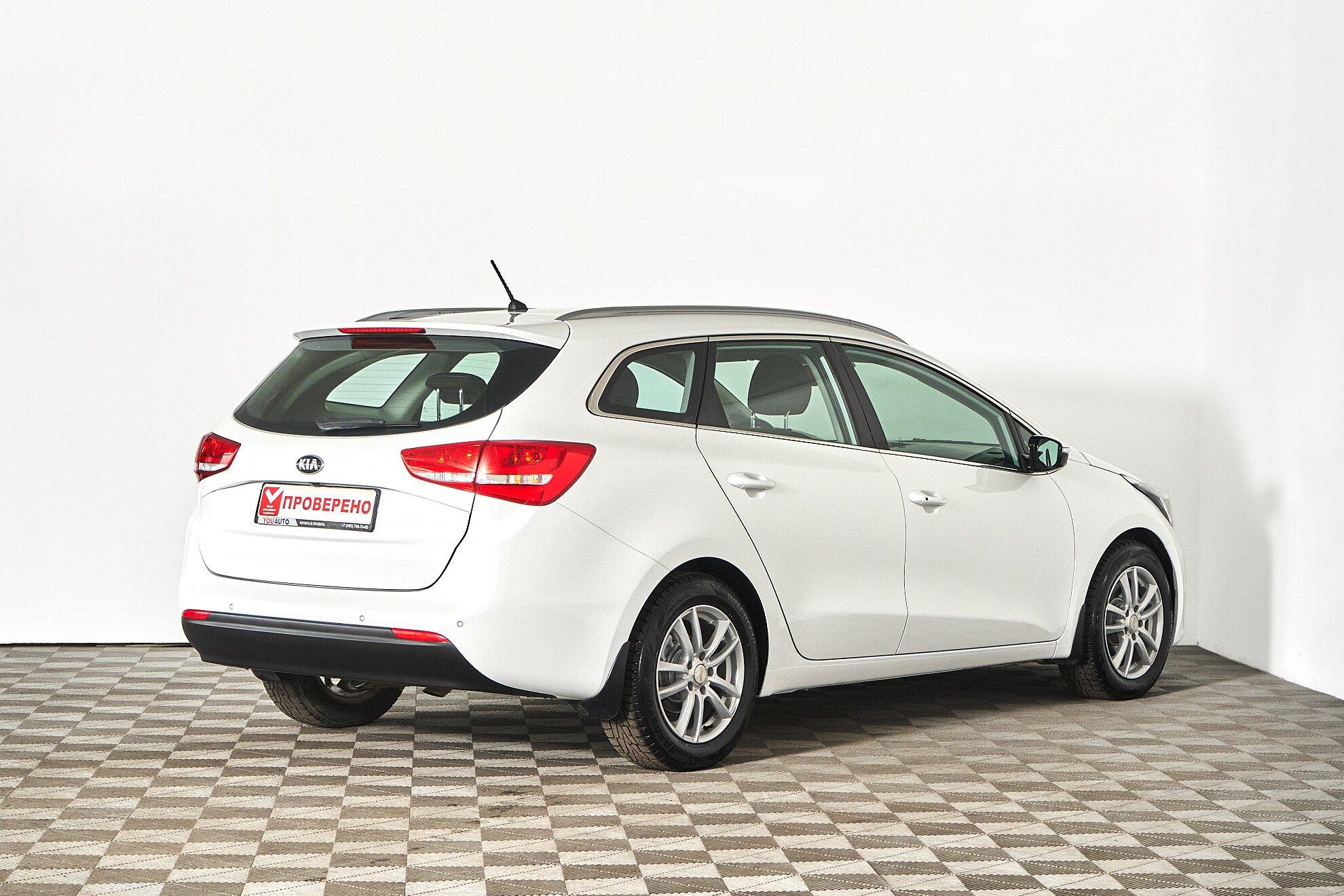 Kia Ceed 2016, белый