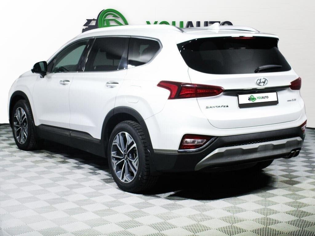Hyundai Santa Fe 2019, белый