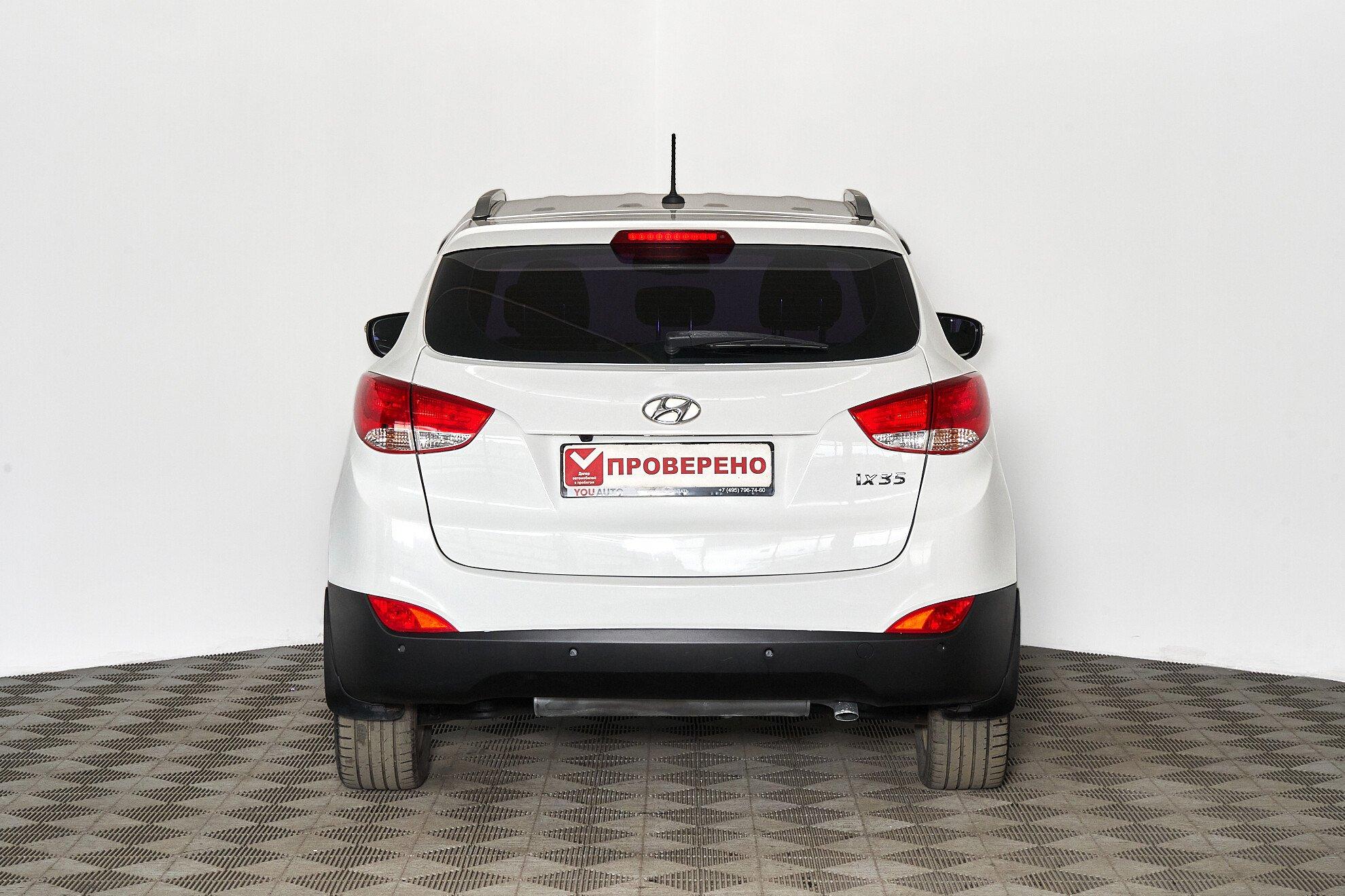 Hyundai ix35 2012, белый