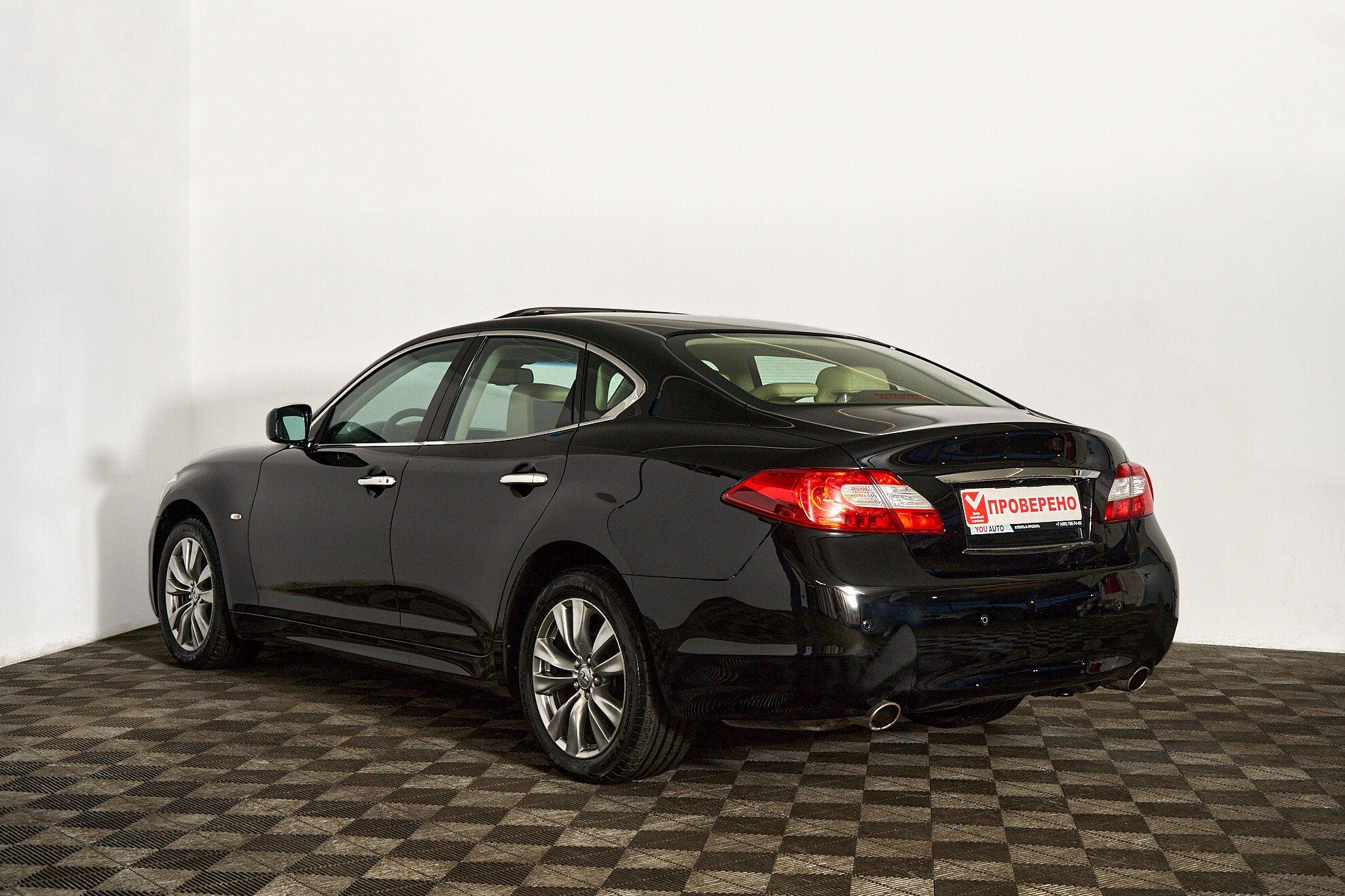 Infiniti Q70 2014, черный