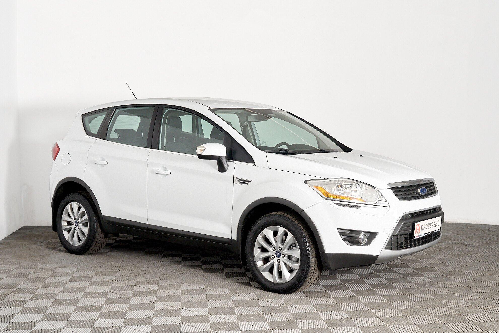 Ford Kuga 2012, белый