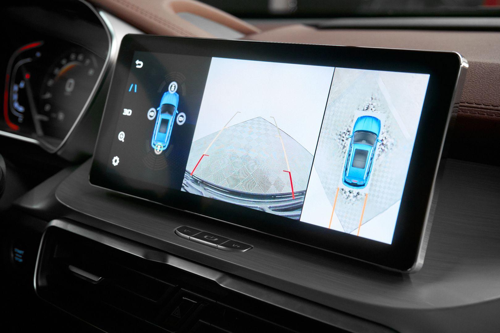 Geely Coolray 2021, серый