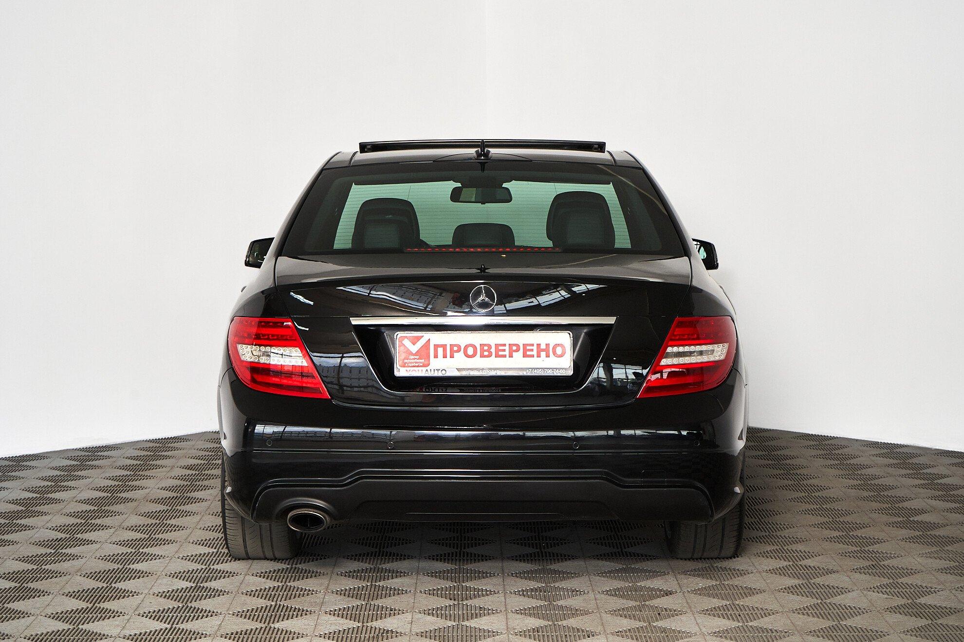 Mercedes-Benz C-Класс 2012, черный