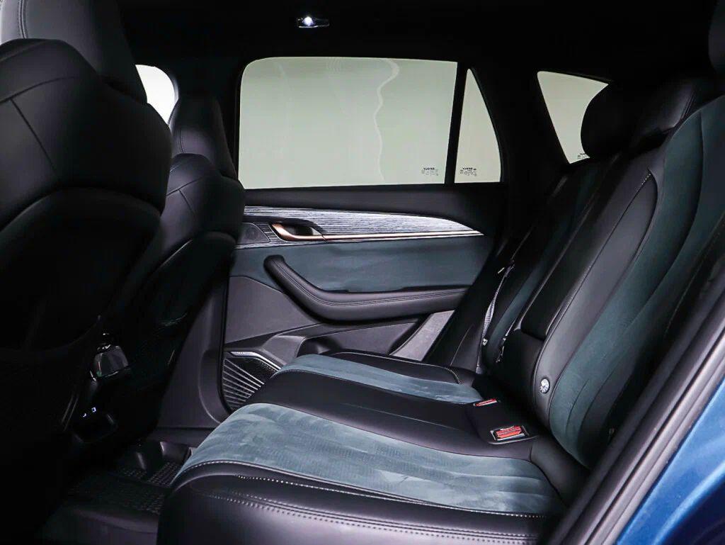 Geely Monjaro 2024, синий