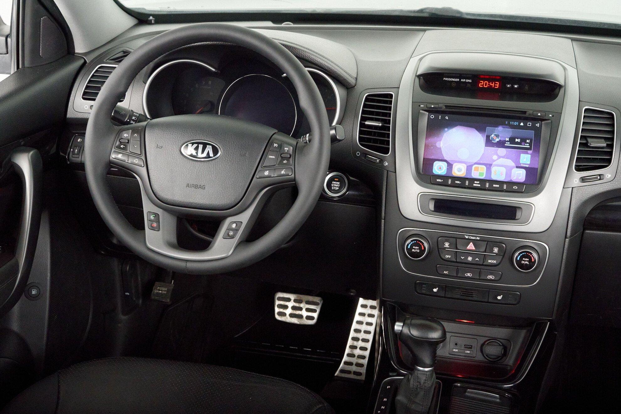 Kia Sorento 2012, серебряный