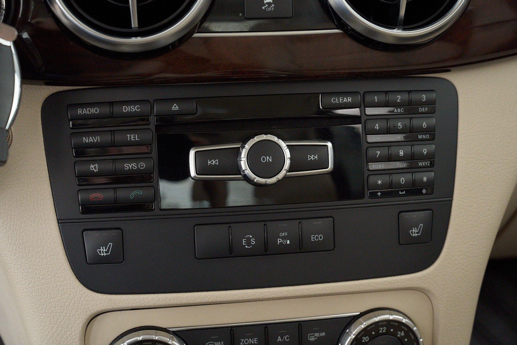 Mercedes-Benz GLK-Класс 2014, коричневый