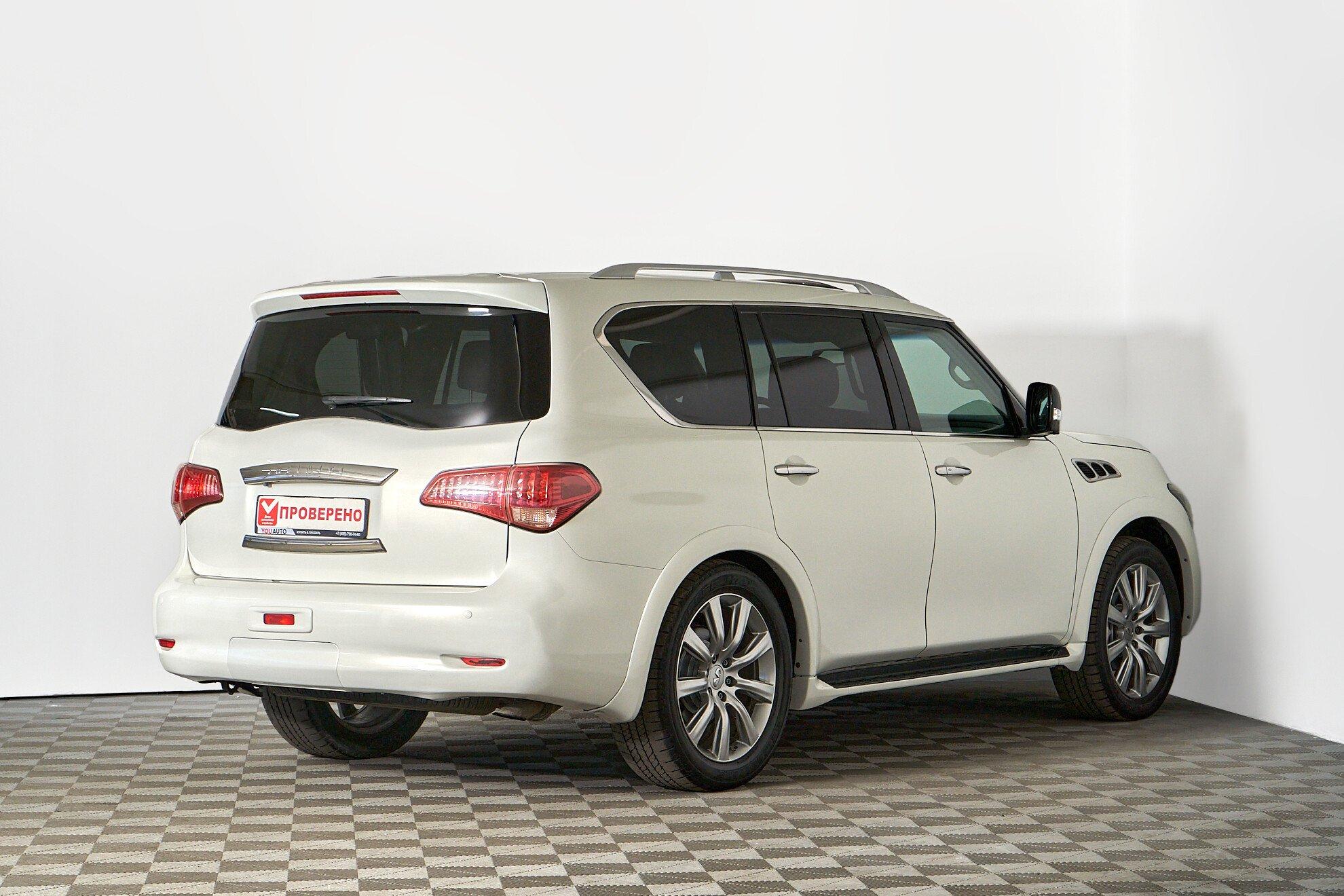 Infiniti QX56 2011, белый