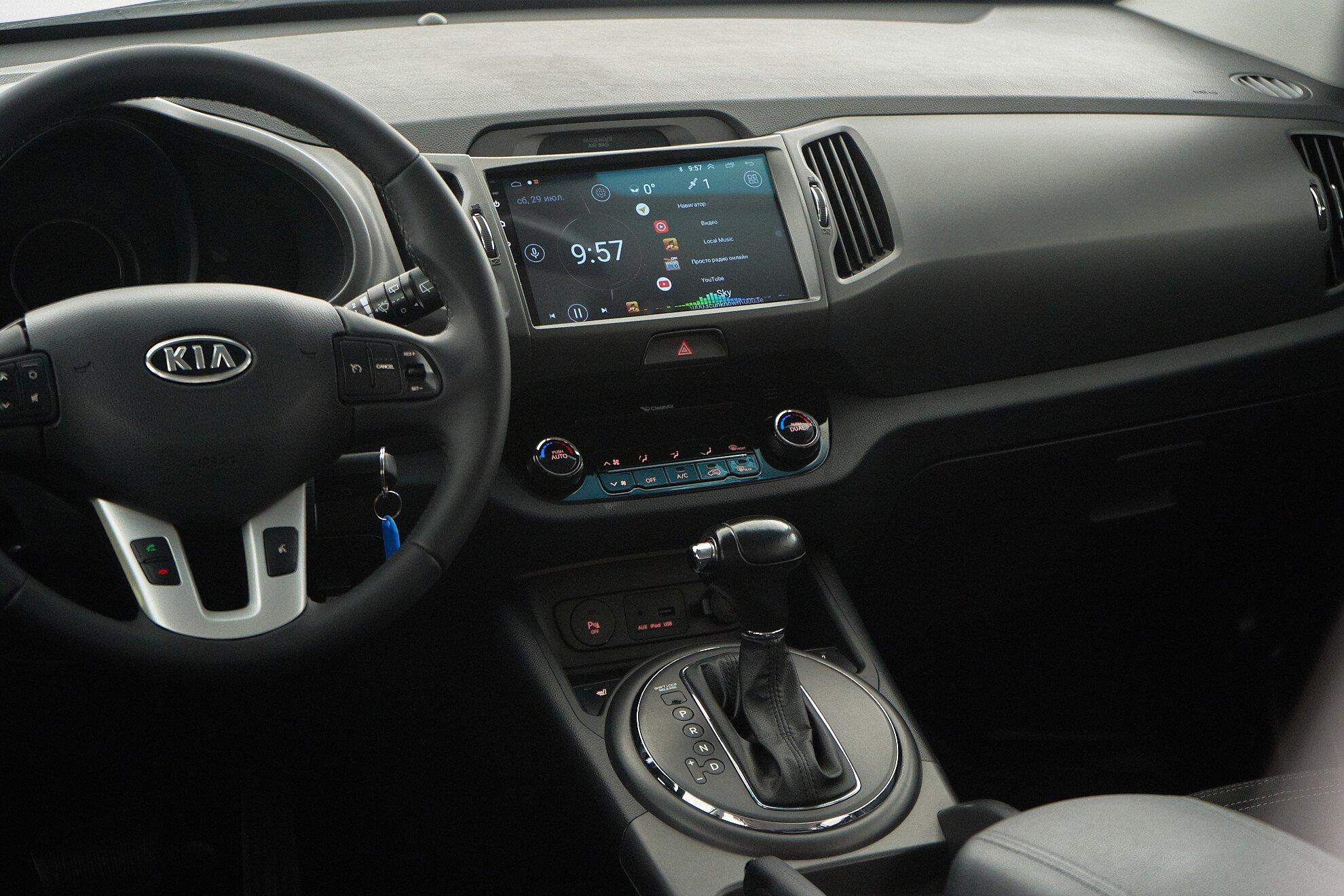 Kia Sportage 2011, белый