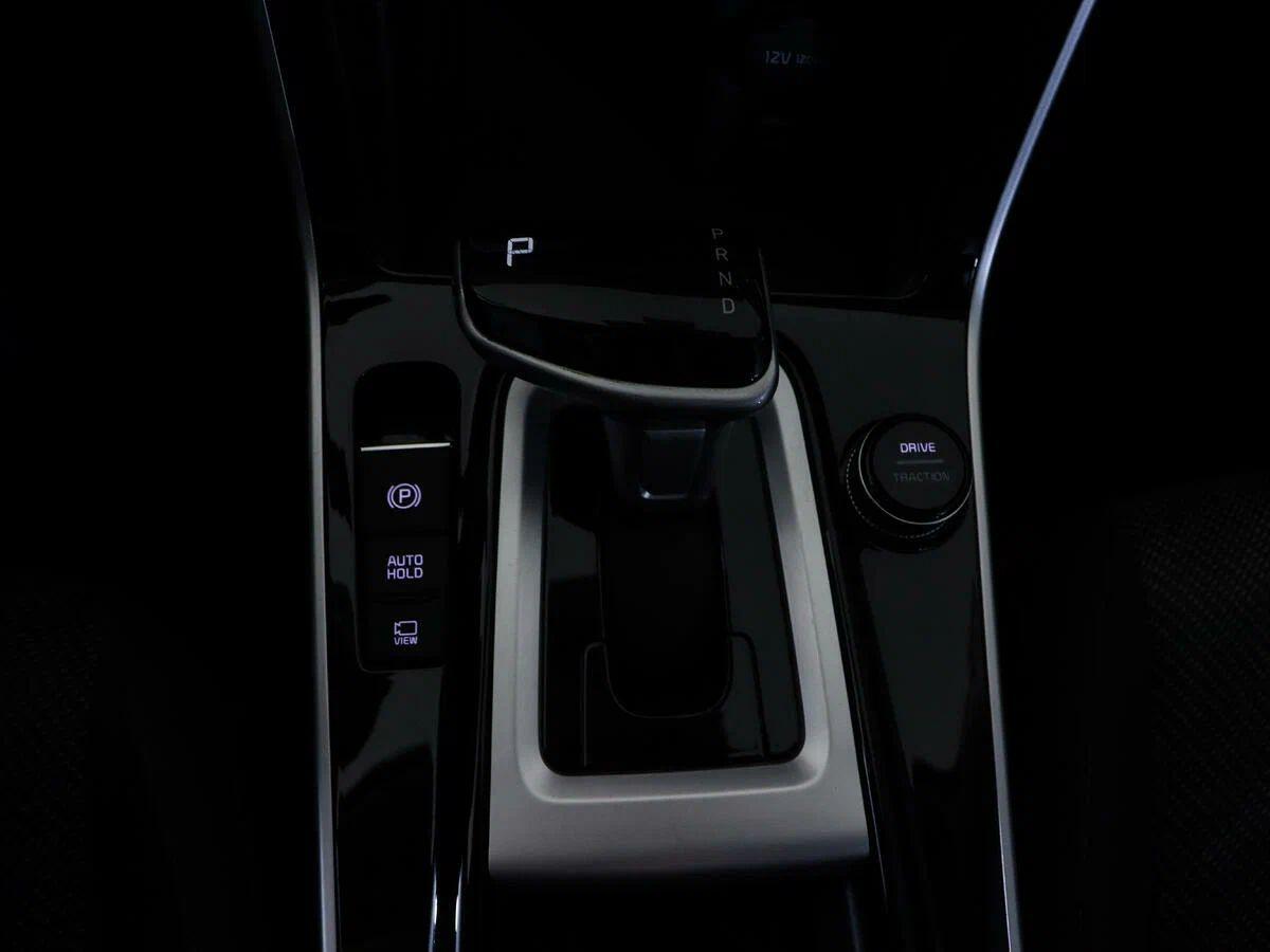 Kia Seltos 2024, белый