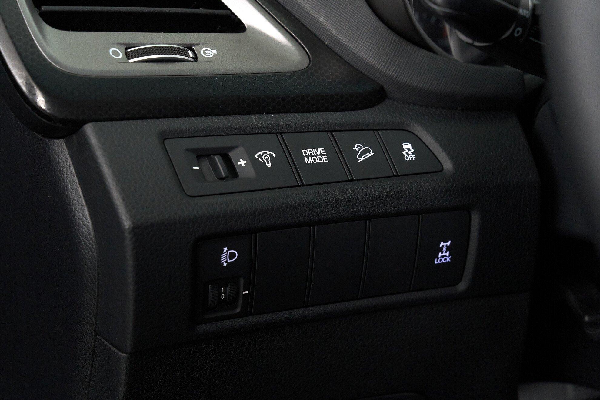 Hyundai Santa Fe 2015, коричневый