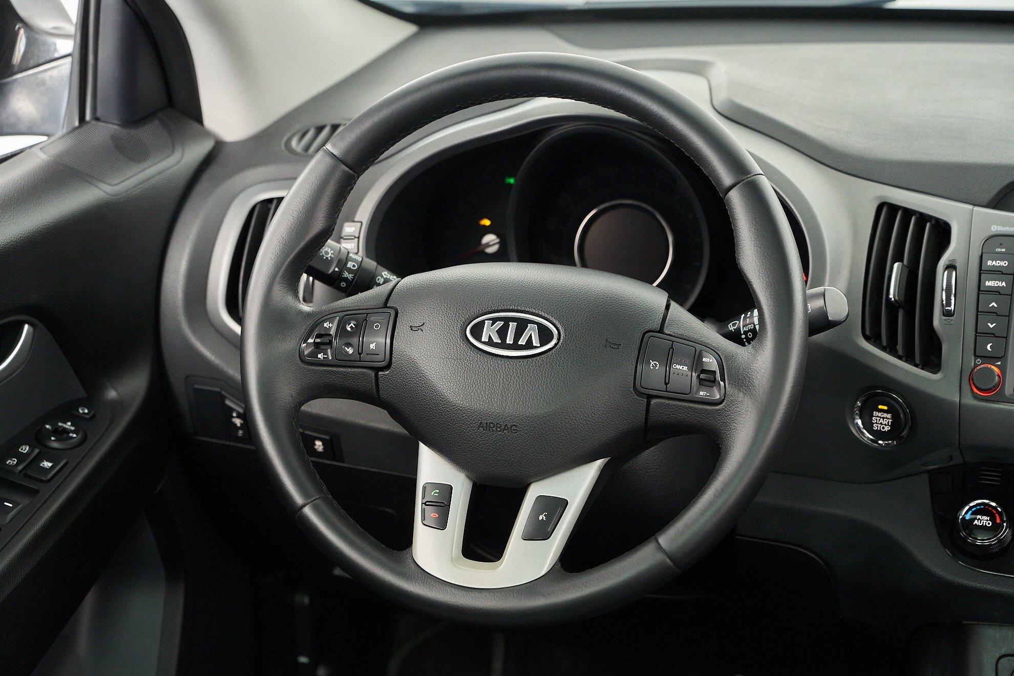 Kia Sportage 2012, черный