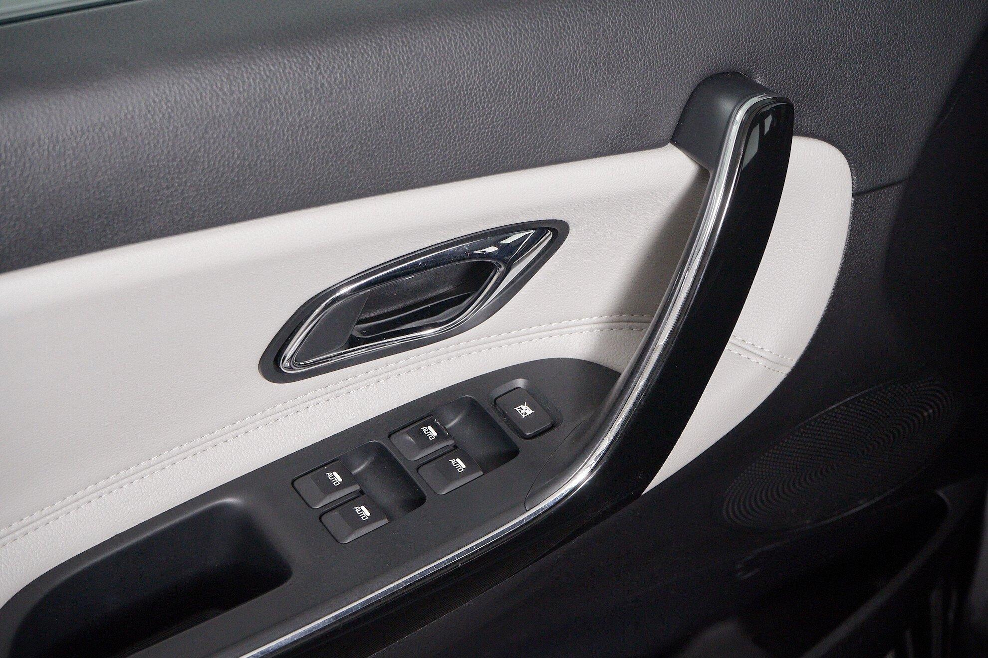 Kia Ceed 2015, серый