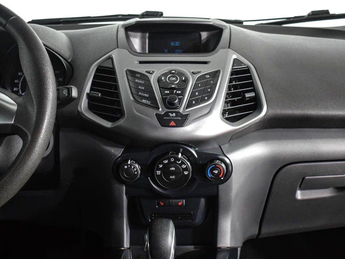 Ford EcoSport 2018, серый
