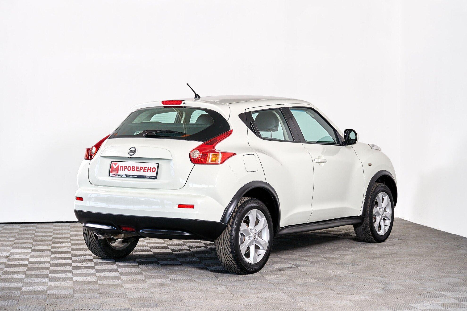 Nissan Juke 2014, белый