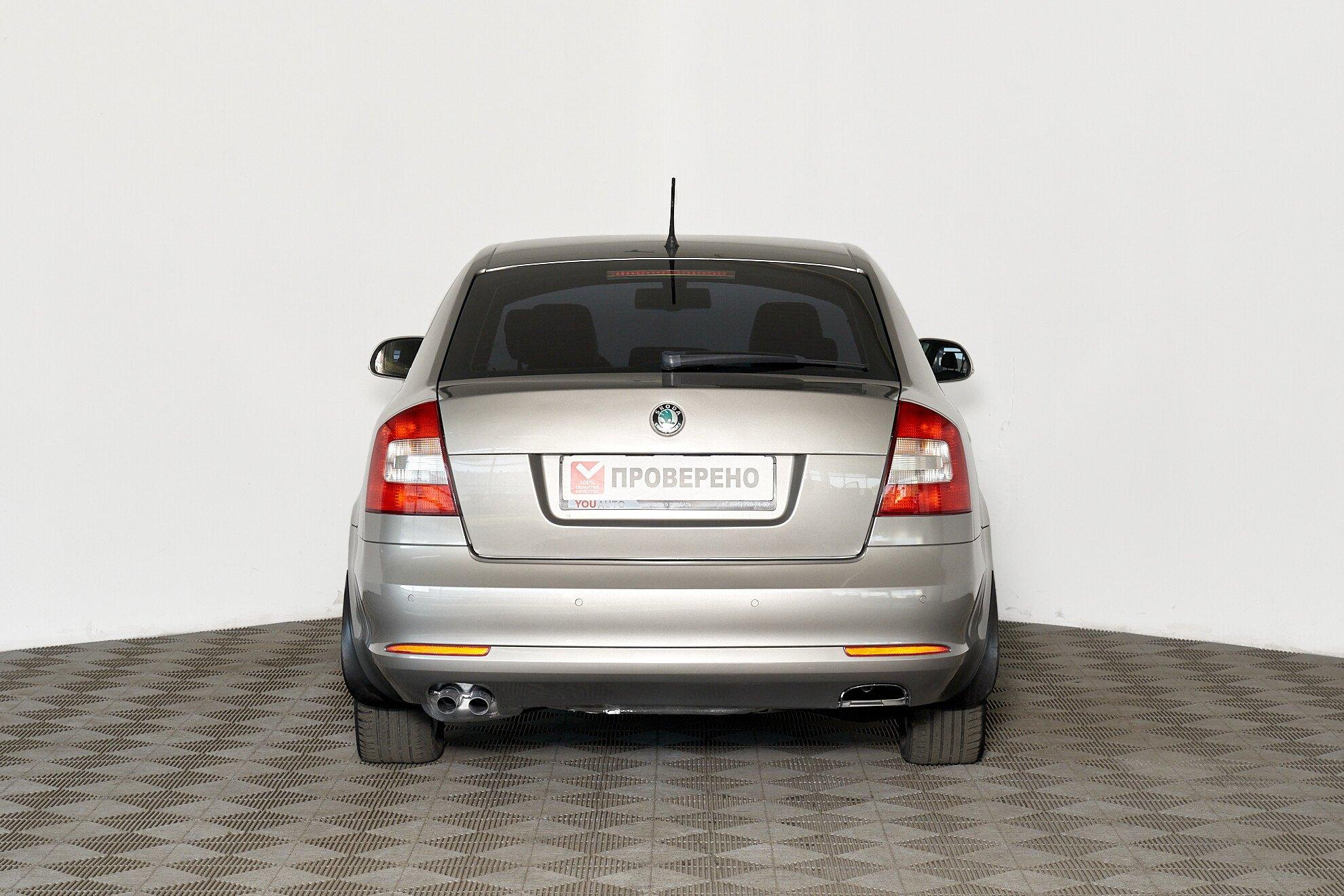 Skoda Octavia 2013, бежевый