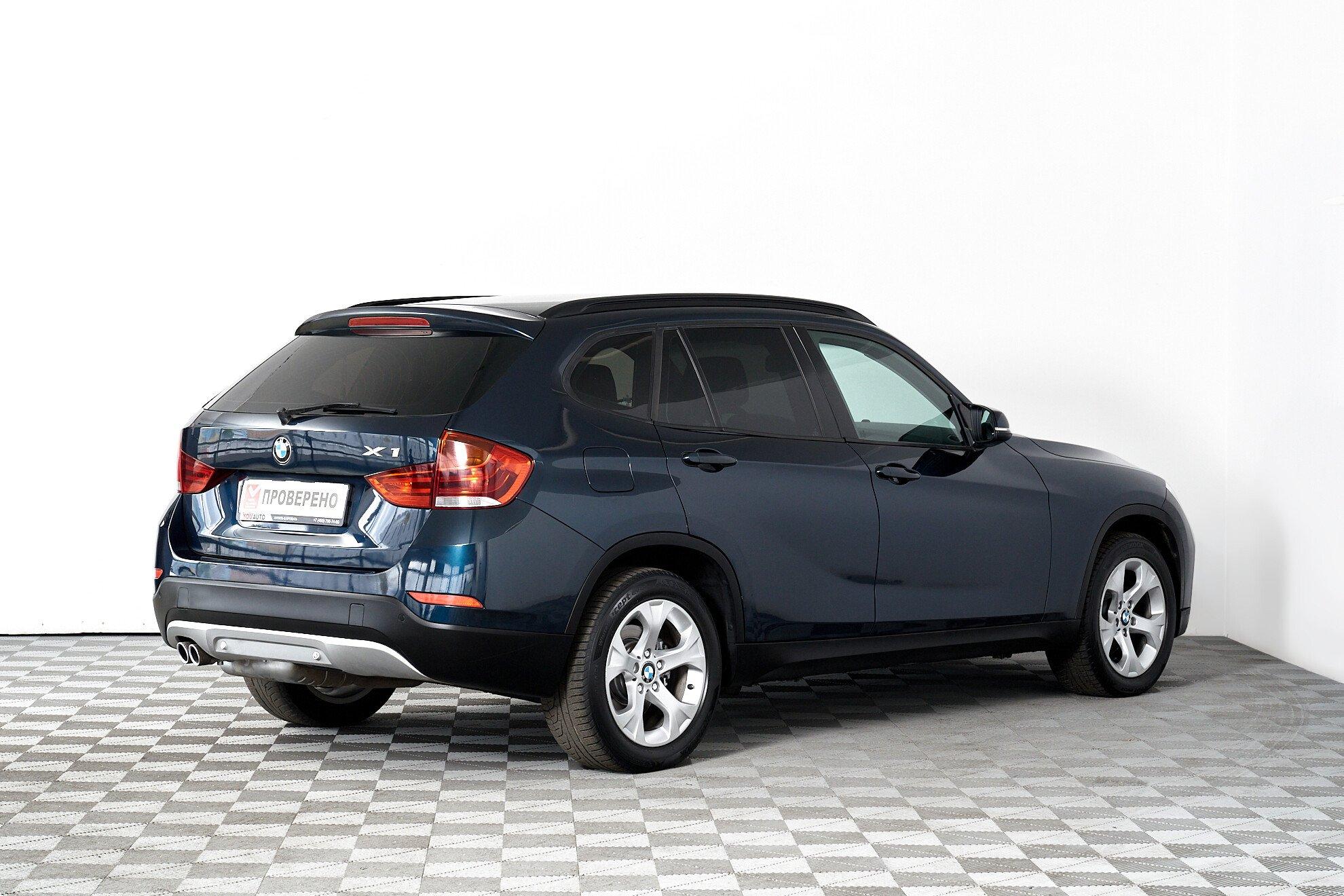 BMW X1 2014, синий