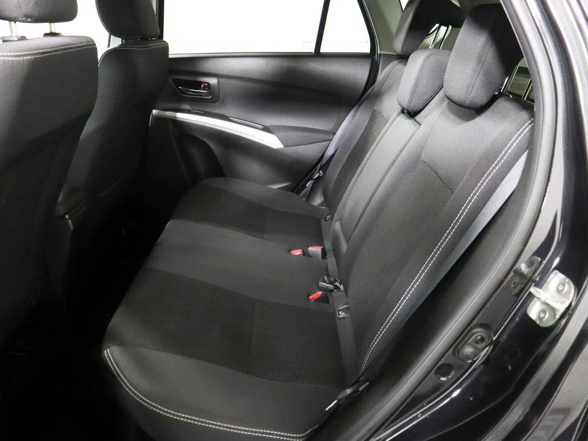 Suzuki SX4 2018, черный