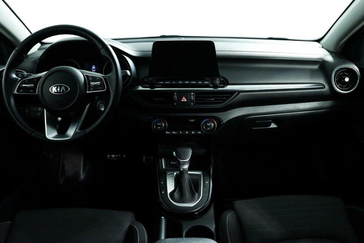 Kia Cerato 2020, серый