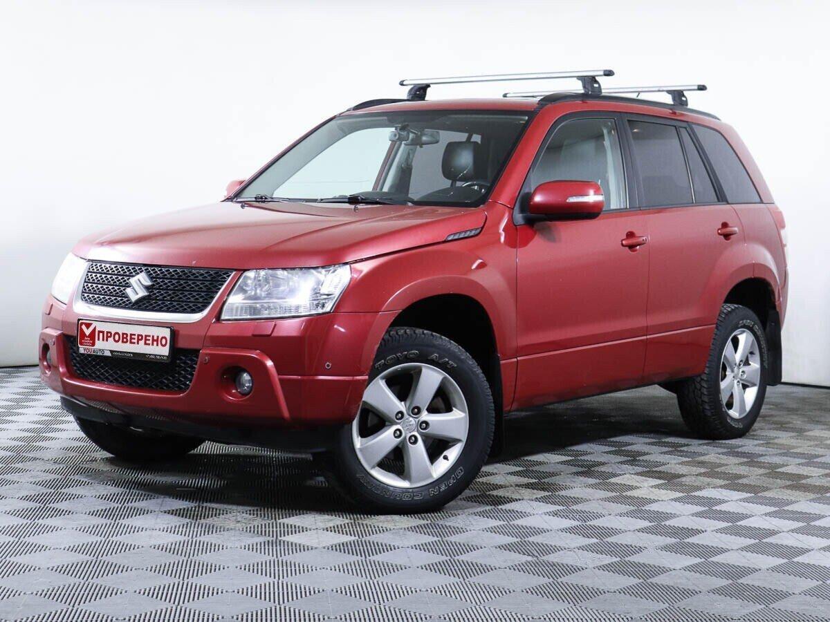 Suzuki Grand Vitara 2010, красный