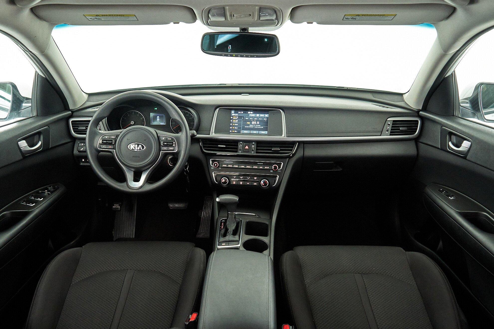 Kia Optima 2017, белый