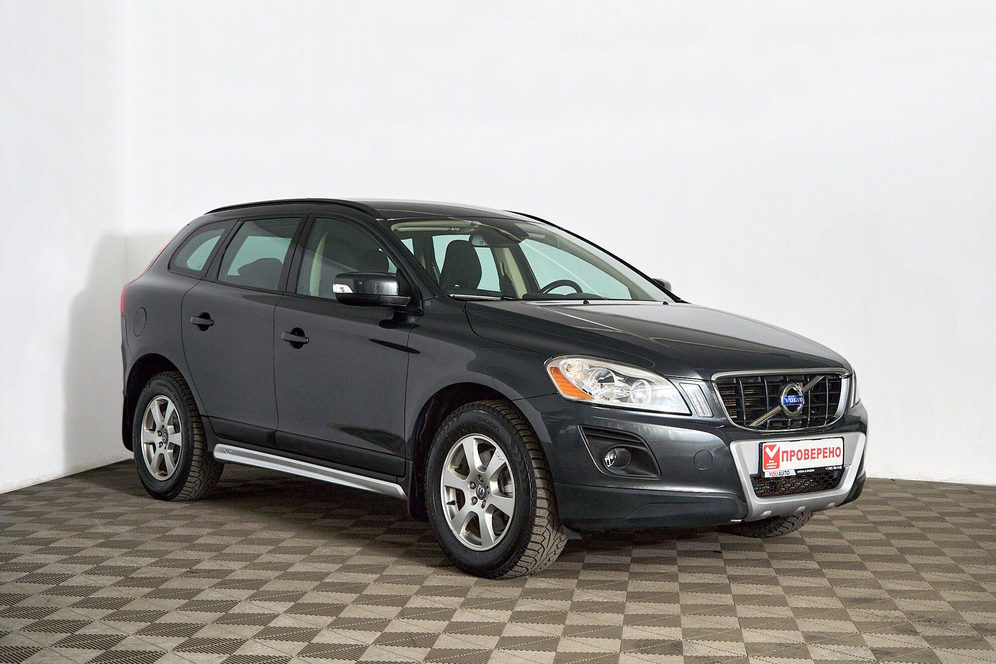 Volvo XC60 2013, серый