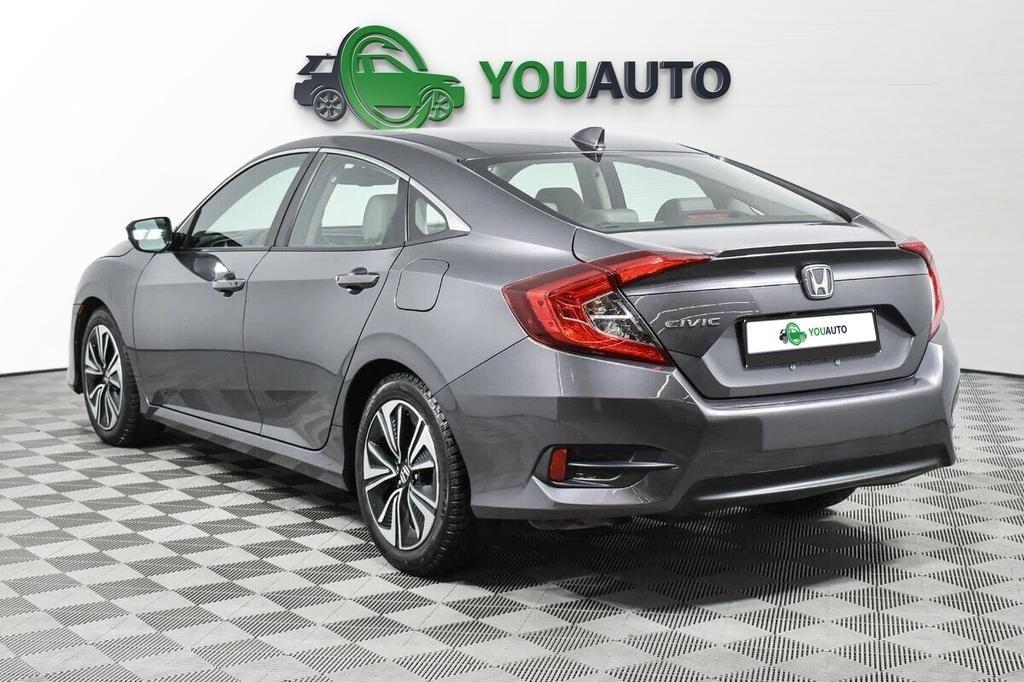 Honda Civic 2018, серый