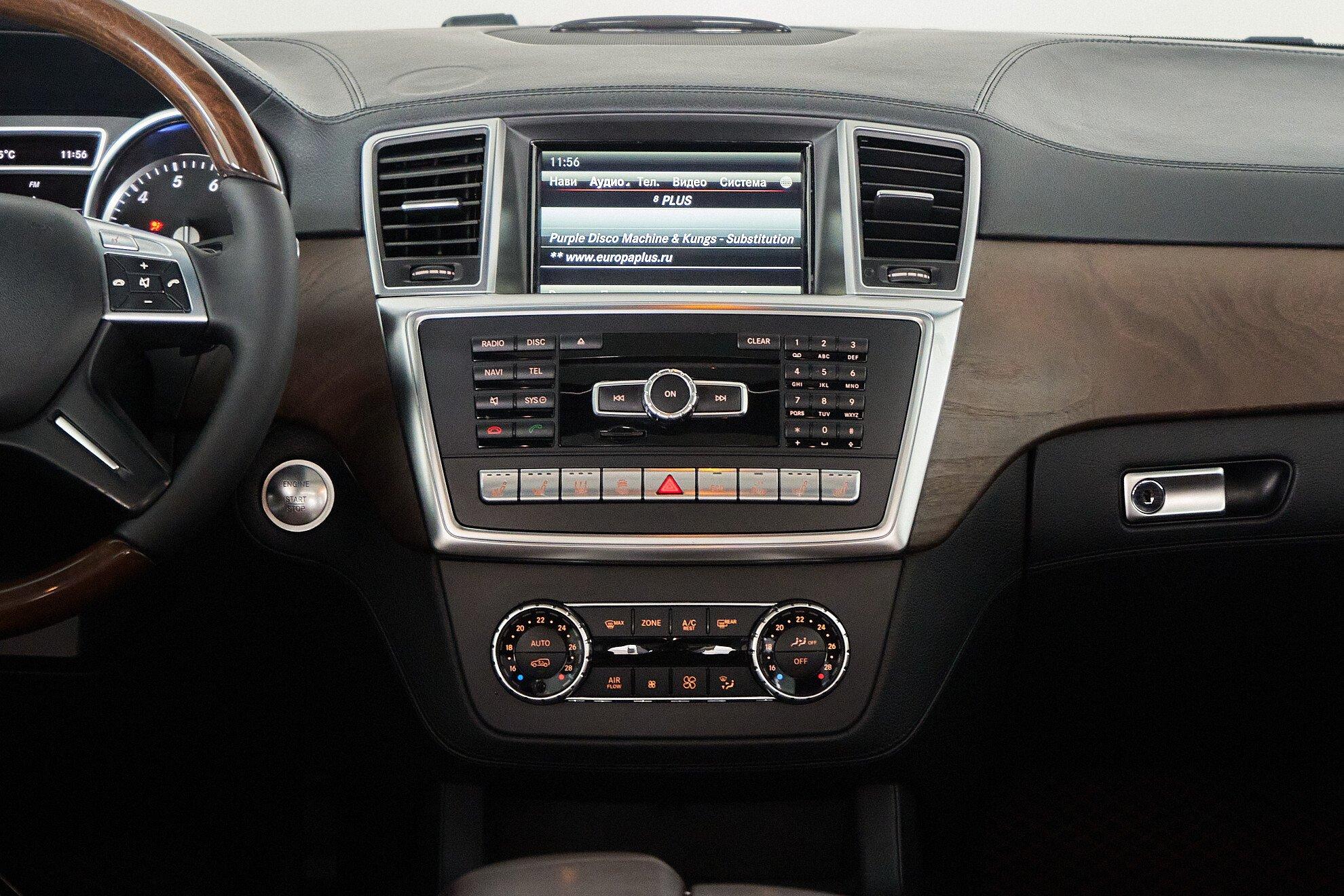 Mercedes-Benz GL-Класс 2012, черный