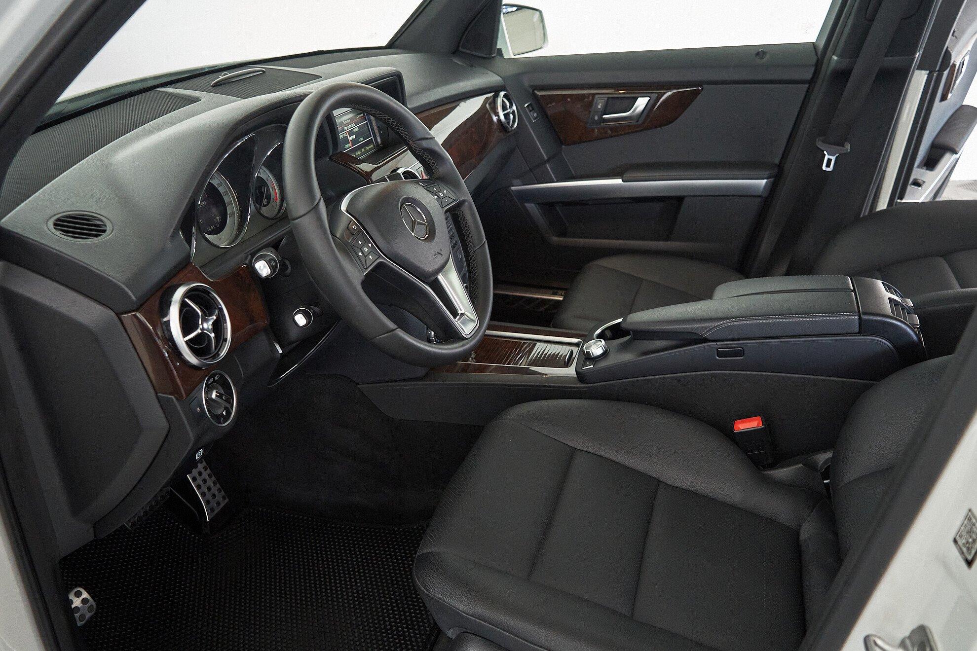 Mercedes-Benz GLK-Класс 2014, белый
