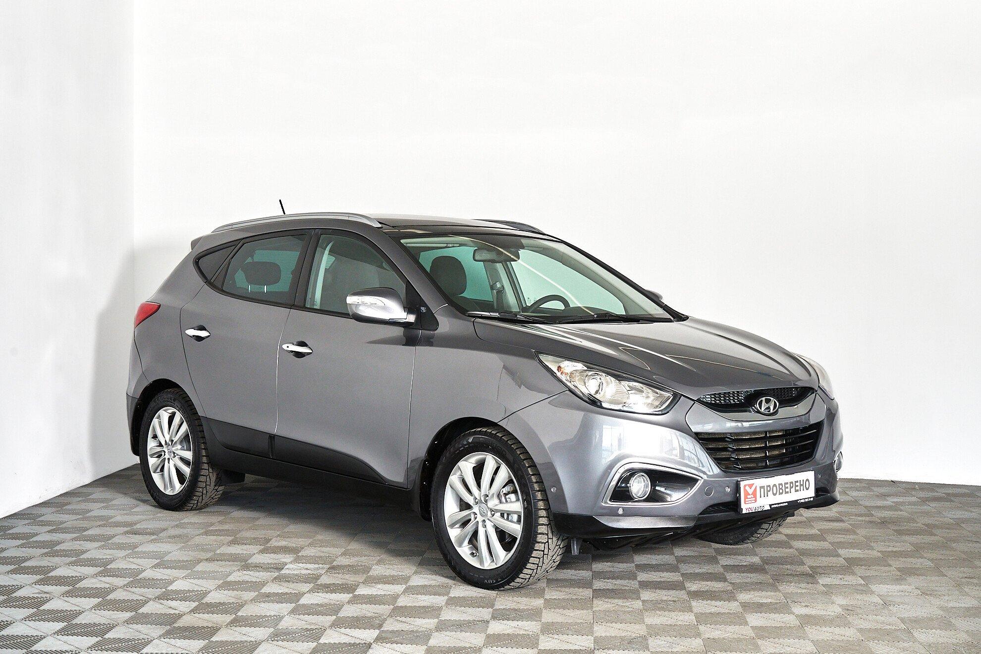 Hyundai ix35 2010, серый