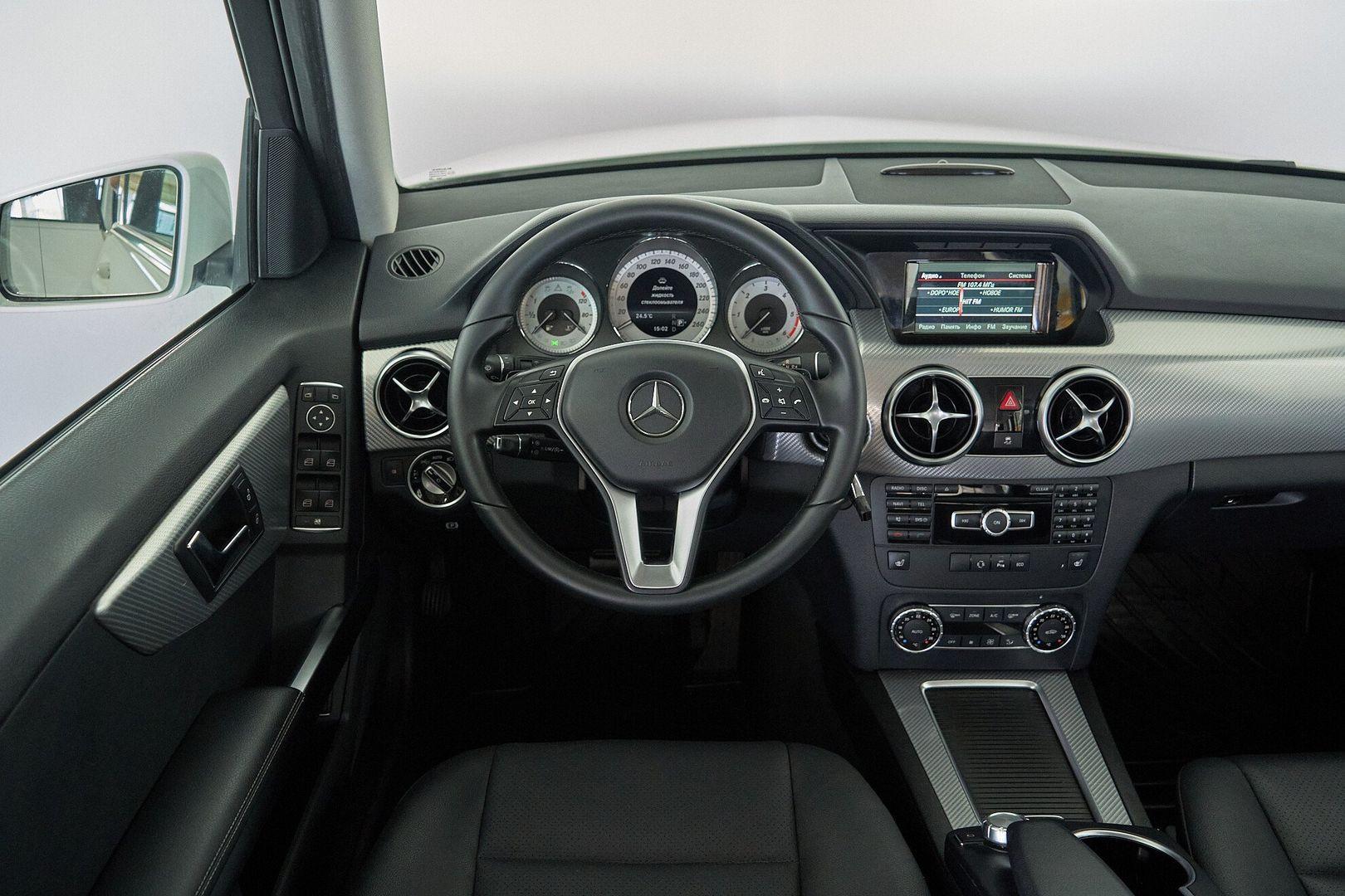 Mercedes-Benz GLK-Класс 2014, белый