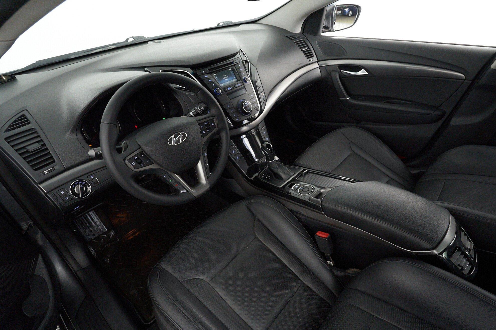 Hyundai i40 2017, серый