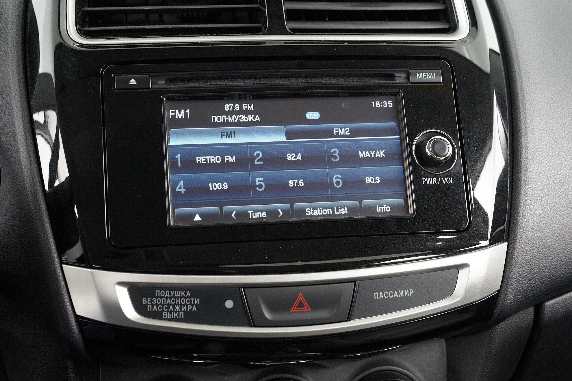 Mitsubishi ASX 2014, серый