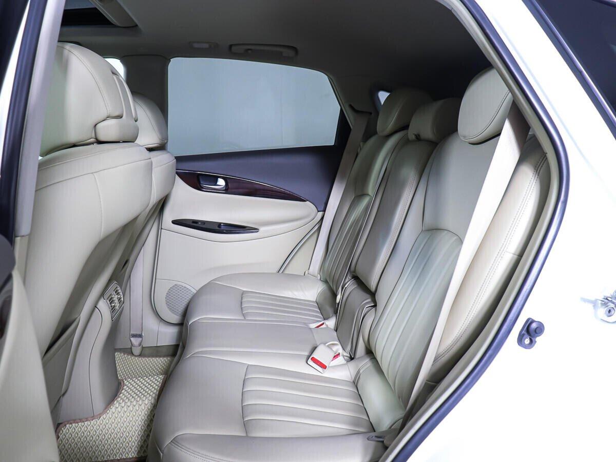 Infiniti EX 2012, белый
