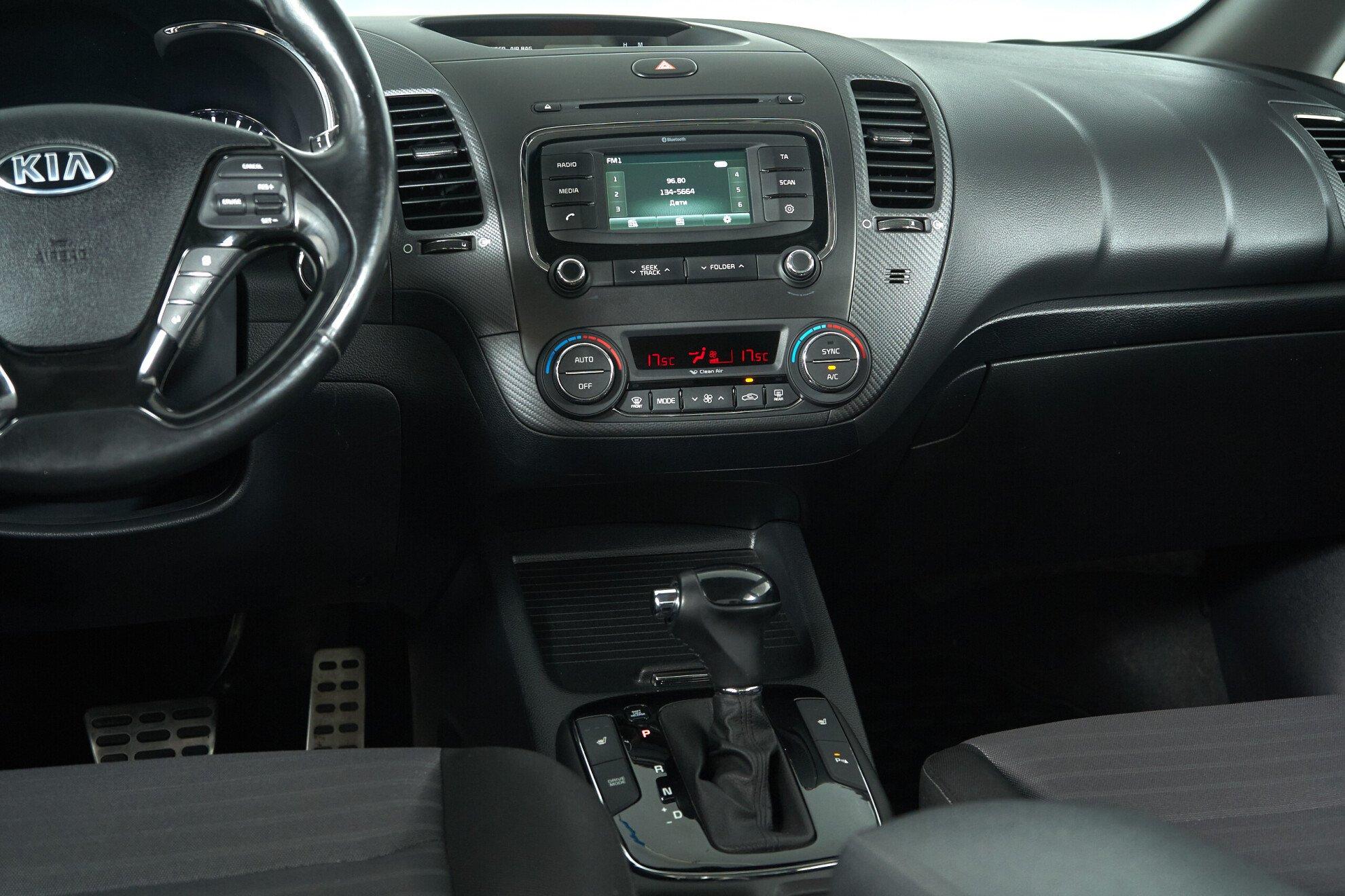 Kia Cerato 2017, серый