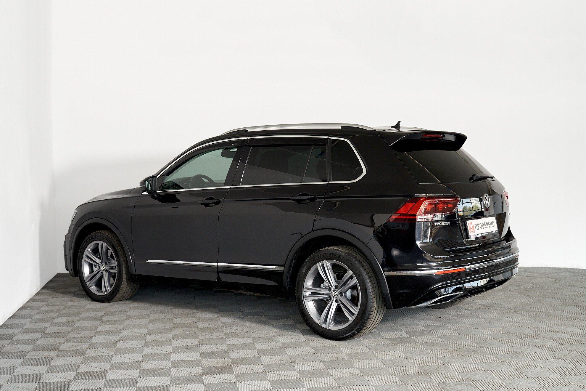 Volkswagen Tiguan 2018, черный