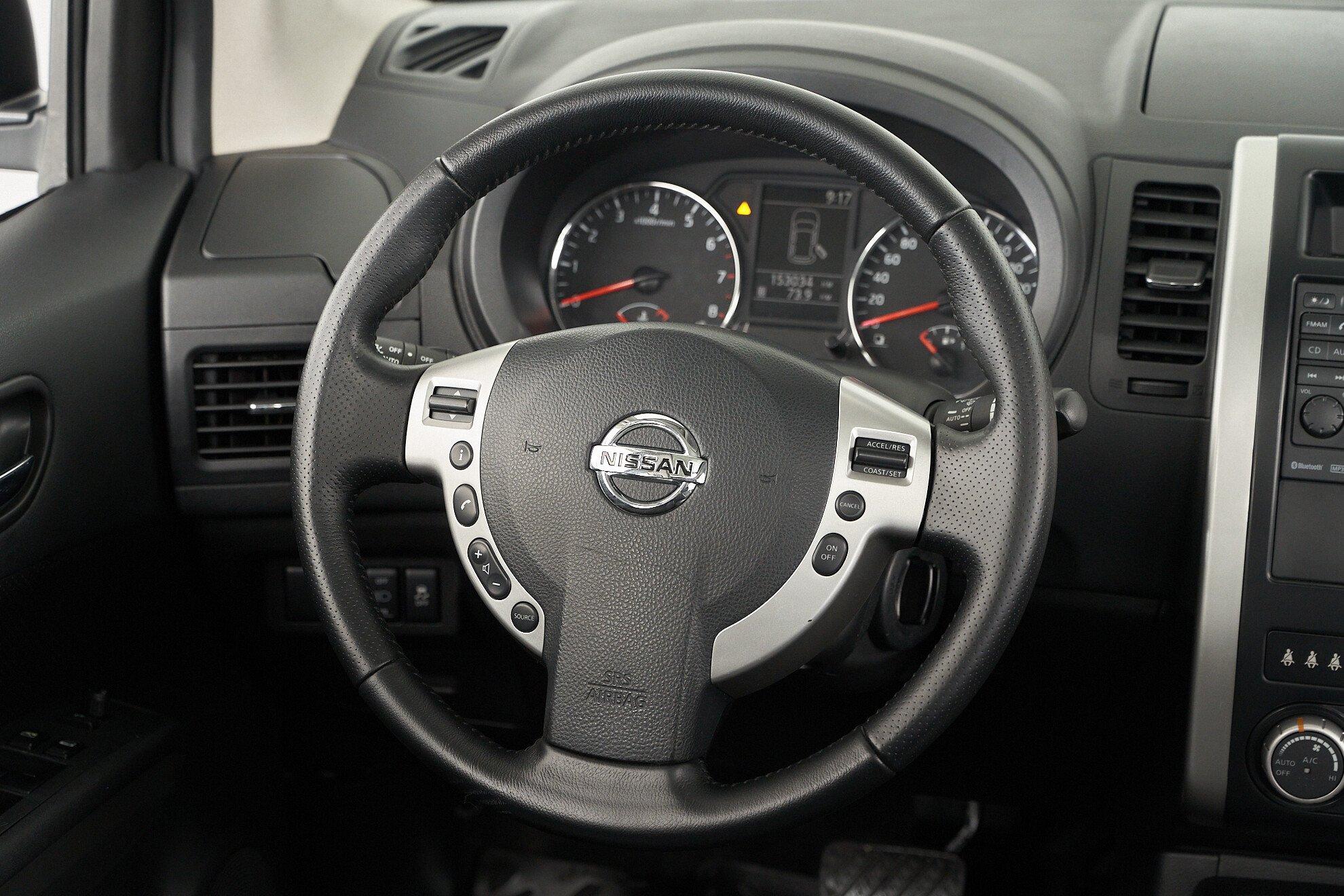 Nissan X-Trail 2014, коричневый