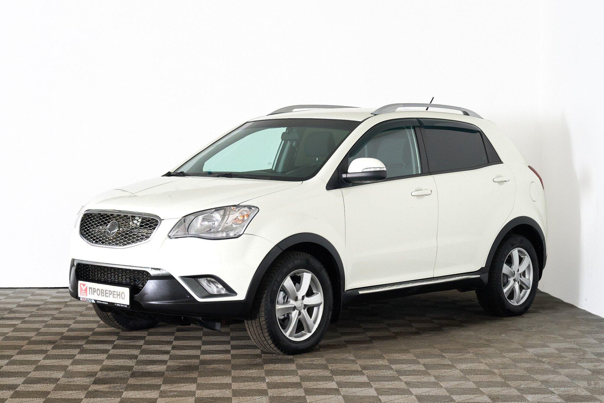 SsangYong Actyon 2012, белый