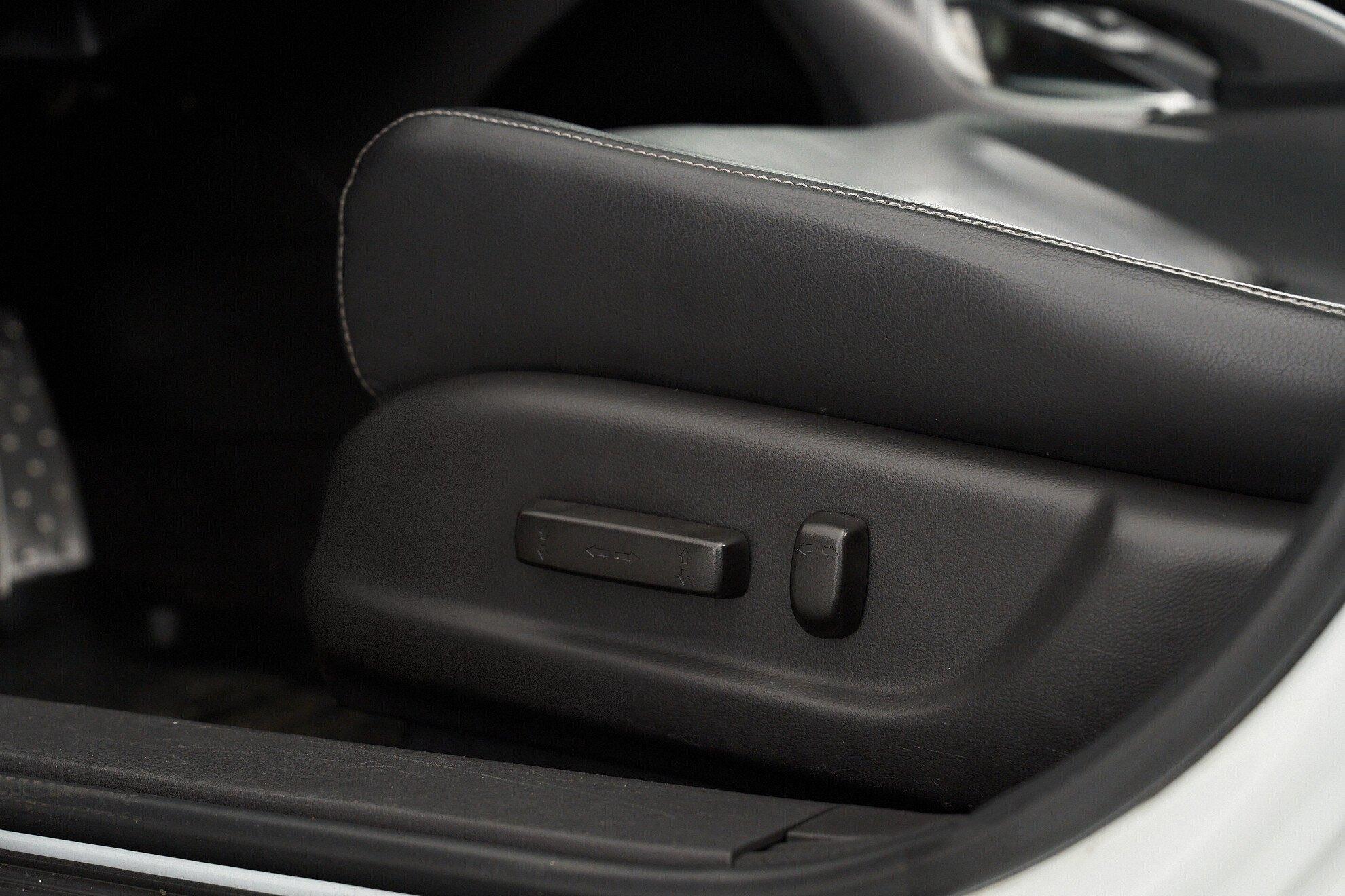 Honda Accord 2012, белый