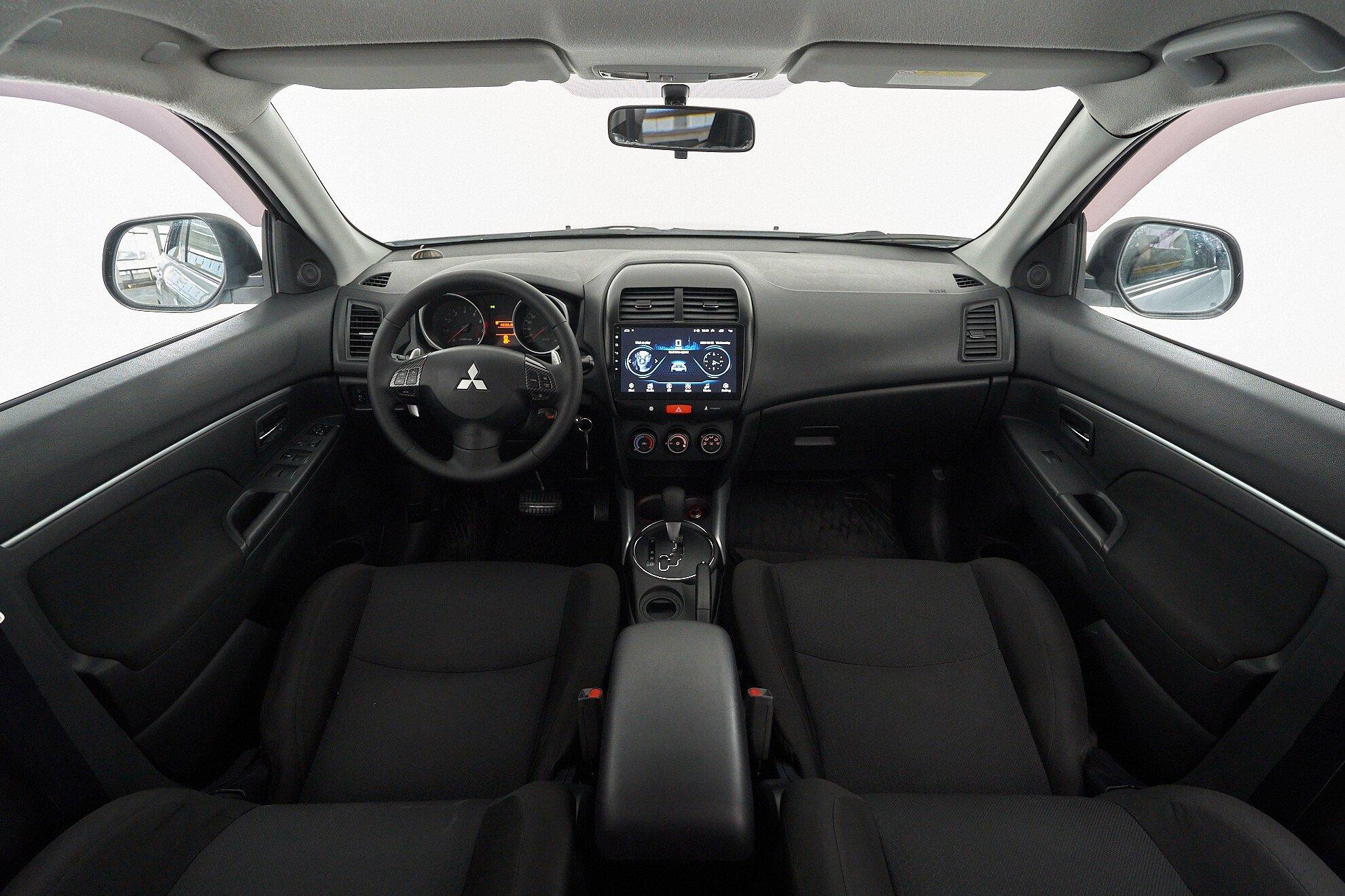 Mitsubishi ASX 2012, серебряный