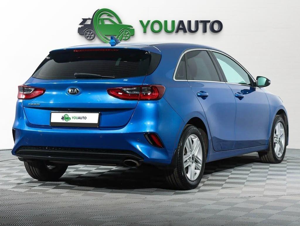 Kia Ceed 2019, синий