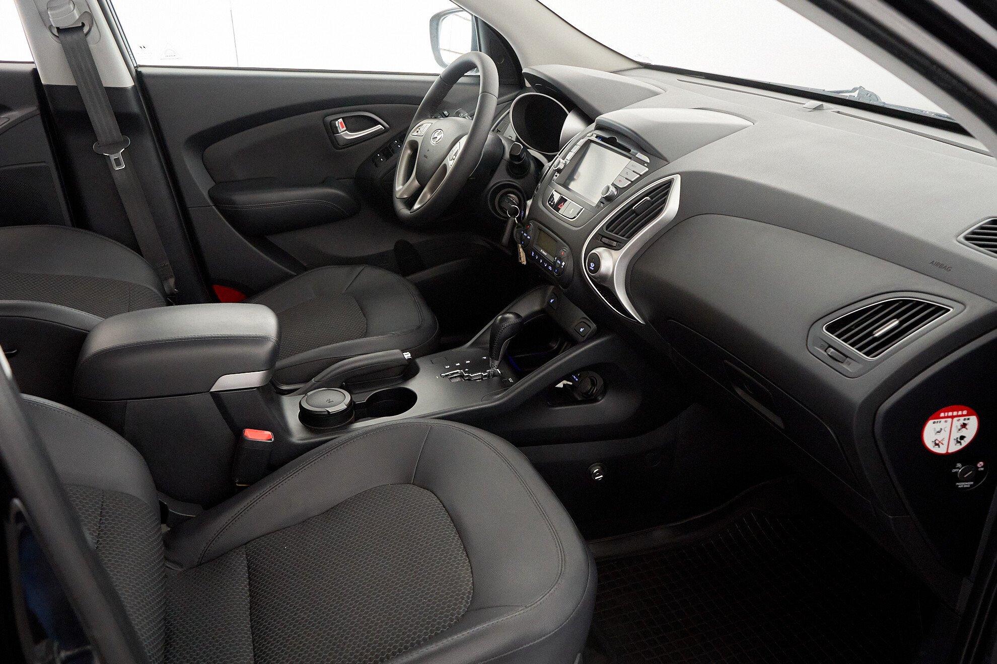 Hyundai ix35 2012, черный