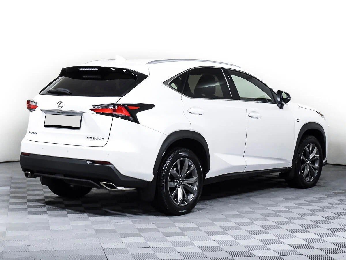Lexus NX 2016, белый