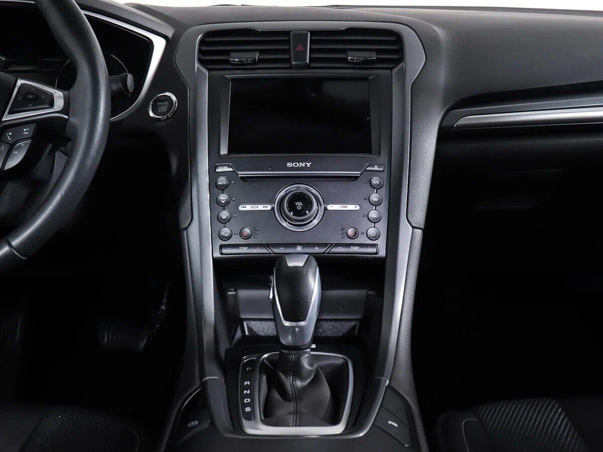 Ford Mondeo 2019, бежевый