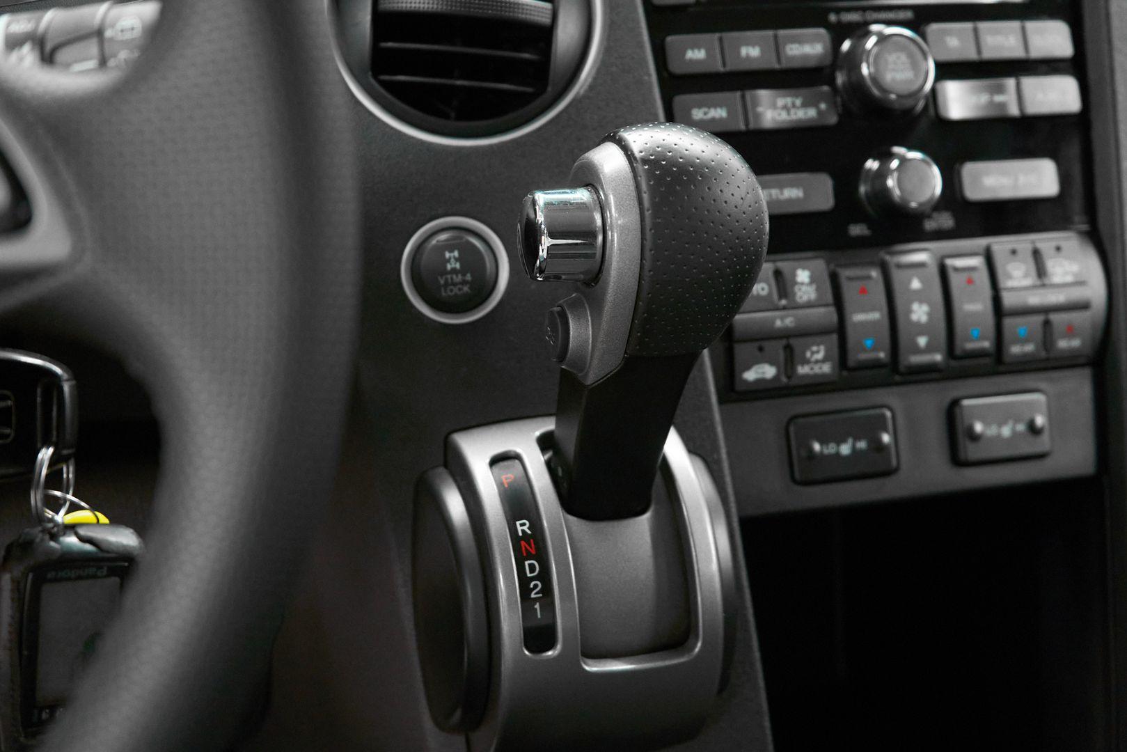 Honda Pilot 2013, белый