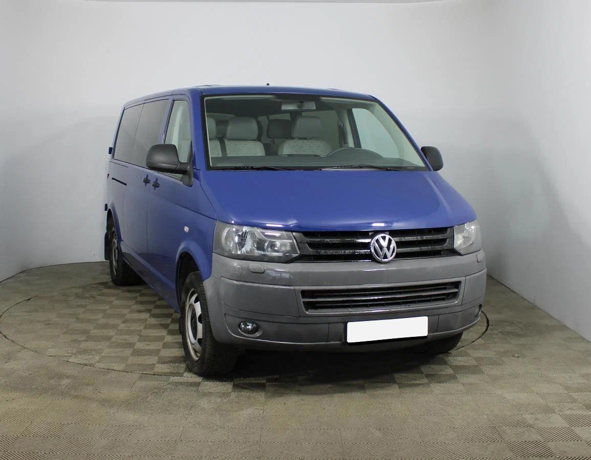 Volkswagen Transporter 2013, синий