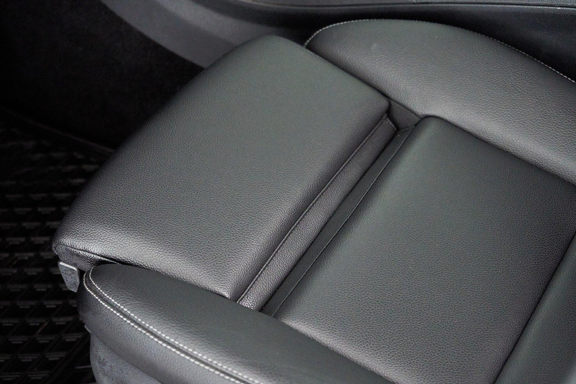 Mercedes-Benz GLA 2019, синий