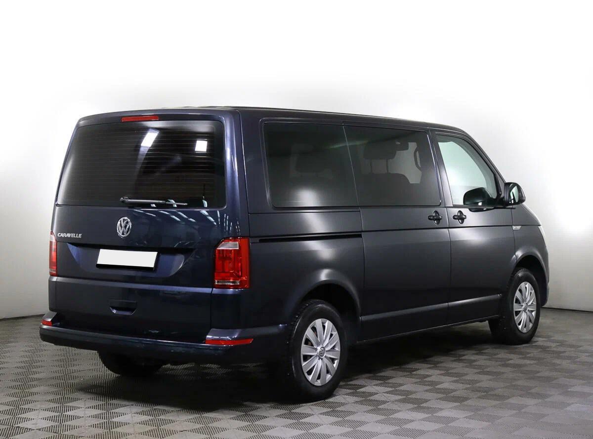 Volkswagen Caravelle 2019, синий
