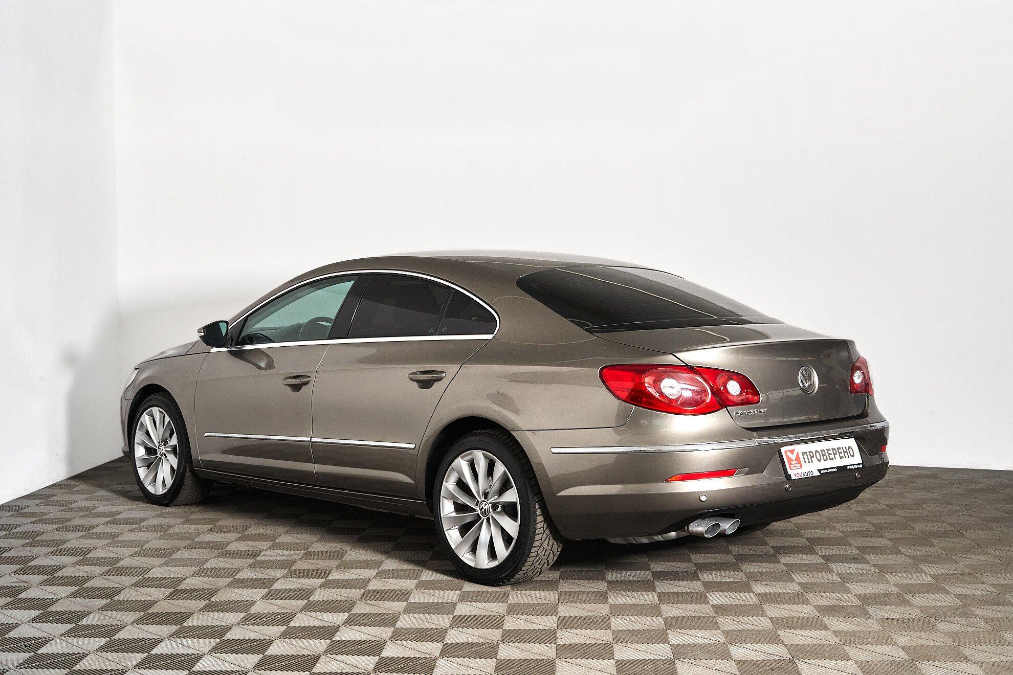 Volkswagen Passat CC 2011, бежевый