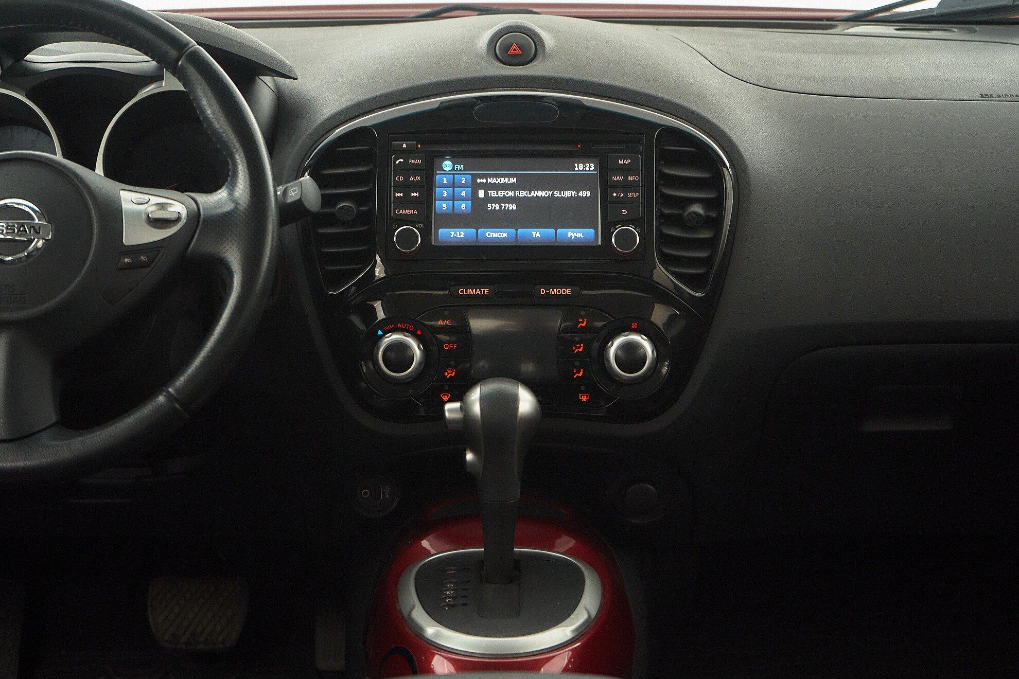 Nissan Juke 2014, красный